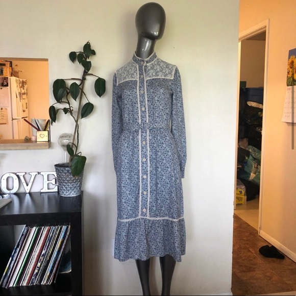 PANTEL | Blue floral & lace cottagecore mi… - Picture 3 of 16